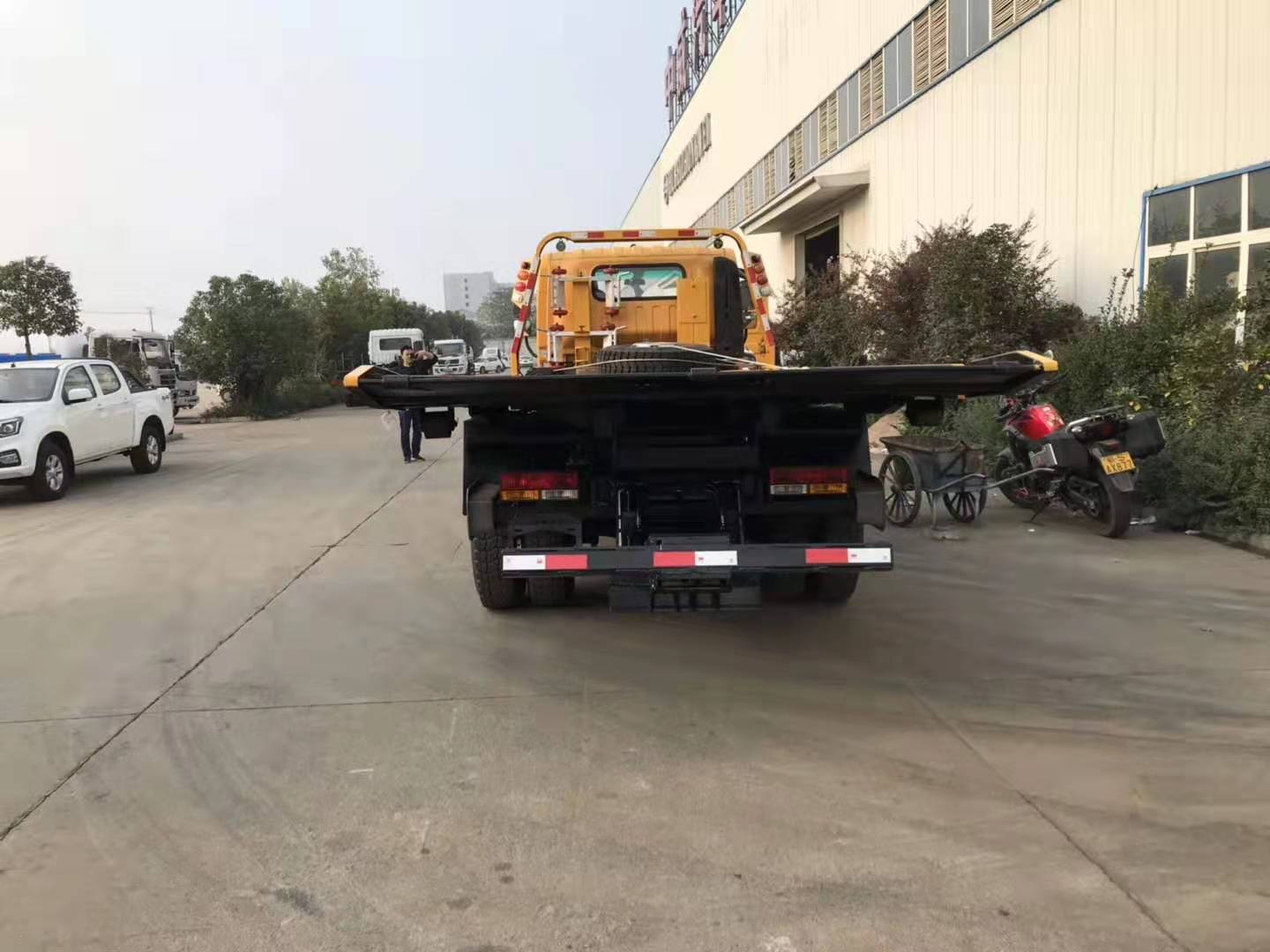 黃牌清障車廠家直銷廠家價(jià)格