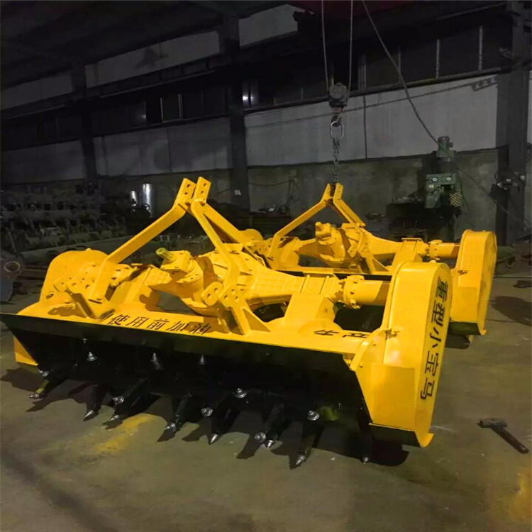 穩(wěn)定土拌和機(jī) 拖拉機(jī)后置傳動(dòng)路拌機(jī) 土壤粉碎路面機(jī)械