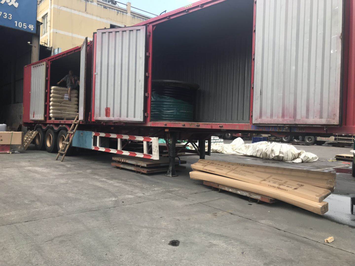 成都直達(dá)深圳專線  成都至深圳貨運(yùn)專線  四川全境直達(dá)深圳