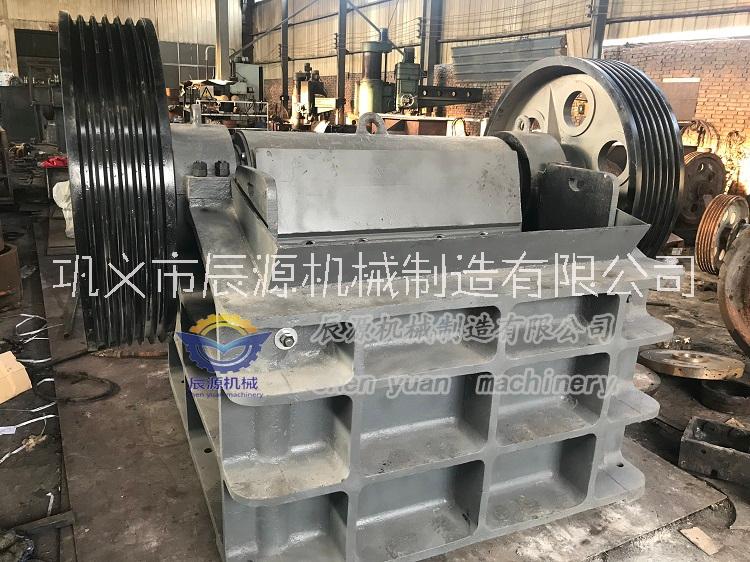 顎破 破碎比大 *顎式破碎機