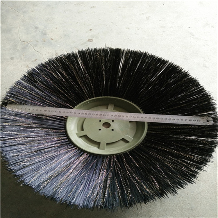優(yōu)惠供應(yīng)各類掃路車毛刷掃雪車毛刷輥環(huán)衛(wèi)車毛刷輥質(zhì)優(yōu)價(jià)廉包郵 環(huán)衛(wèi)車圓盤(pán)刷