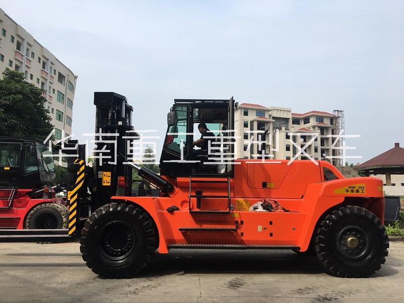 船用25噸叉車重型叉車socma制造商直銷