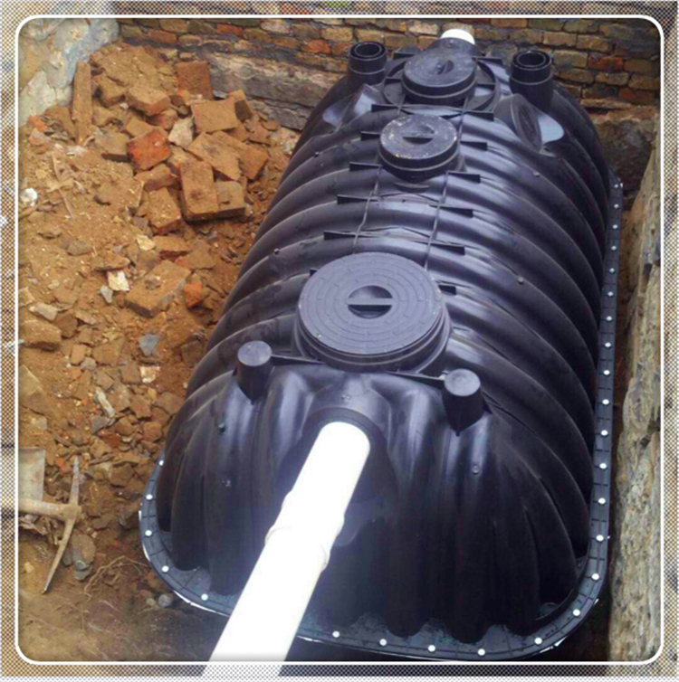 河南 無(wú)害化廁改三格式化糞池廠家