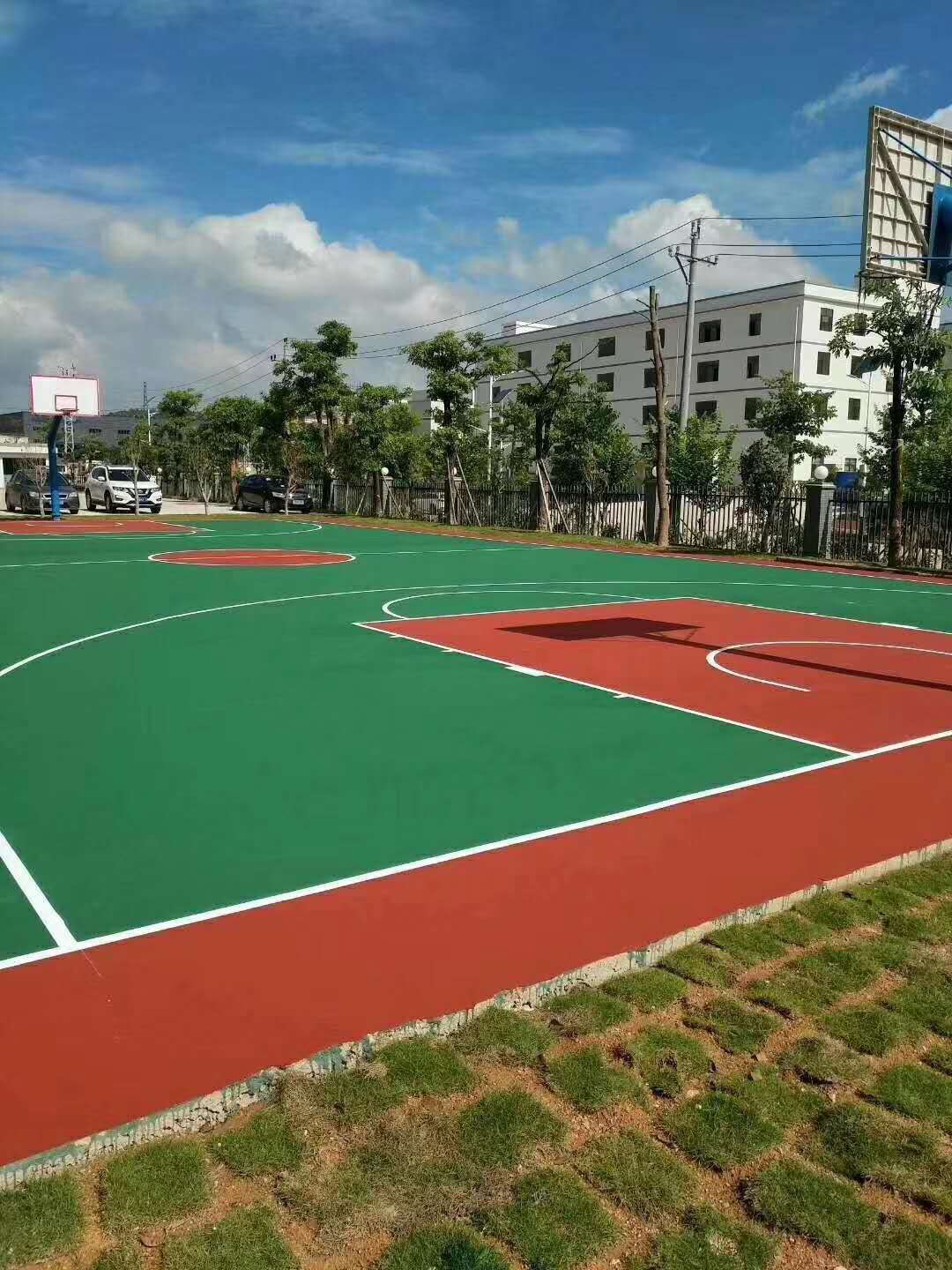 硅PU球場行情報(bào)價(jià)-施工價(jià)錢-梅州華源建筑物防水補(bǔ)漏公司