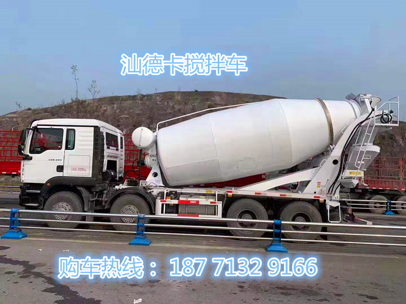 重汽汕德卡12方攪拌車(chē)，攪拌車(chē)，*后八攪拌車(chē)，輕量化攪拌車(chē)