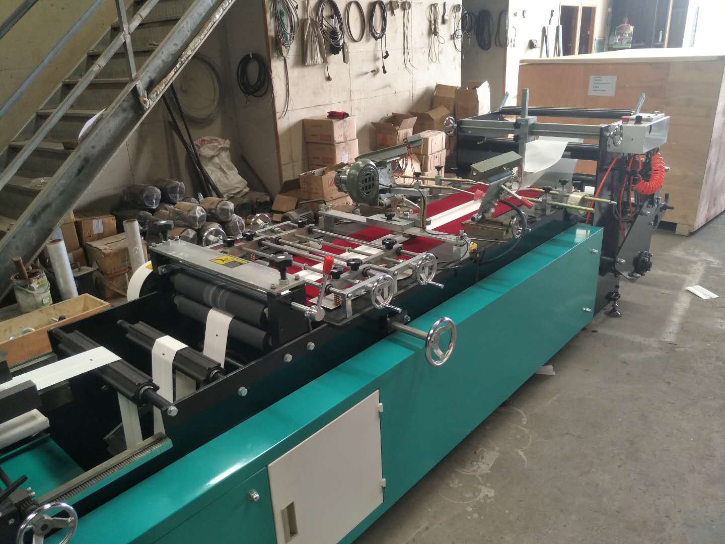 四邊封.中底封機(jī)制袋機(jī) 四邊封封機(jī)制袋機(jī)