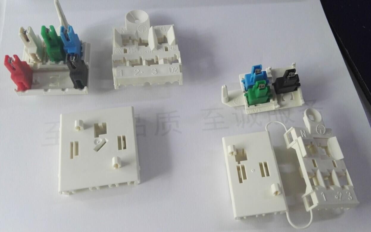 深圳LED燈具接線端子廠家*、批發(fā)、報(bào)價(jià)電話【深圳市博達(dá)端子電氣有限公司】