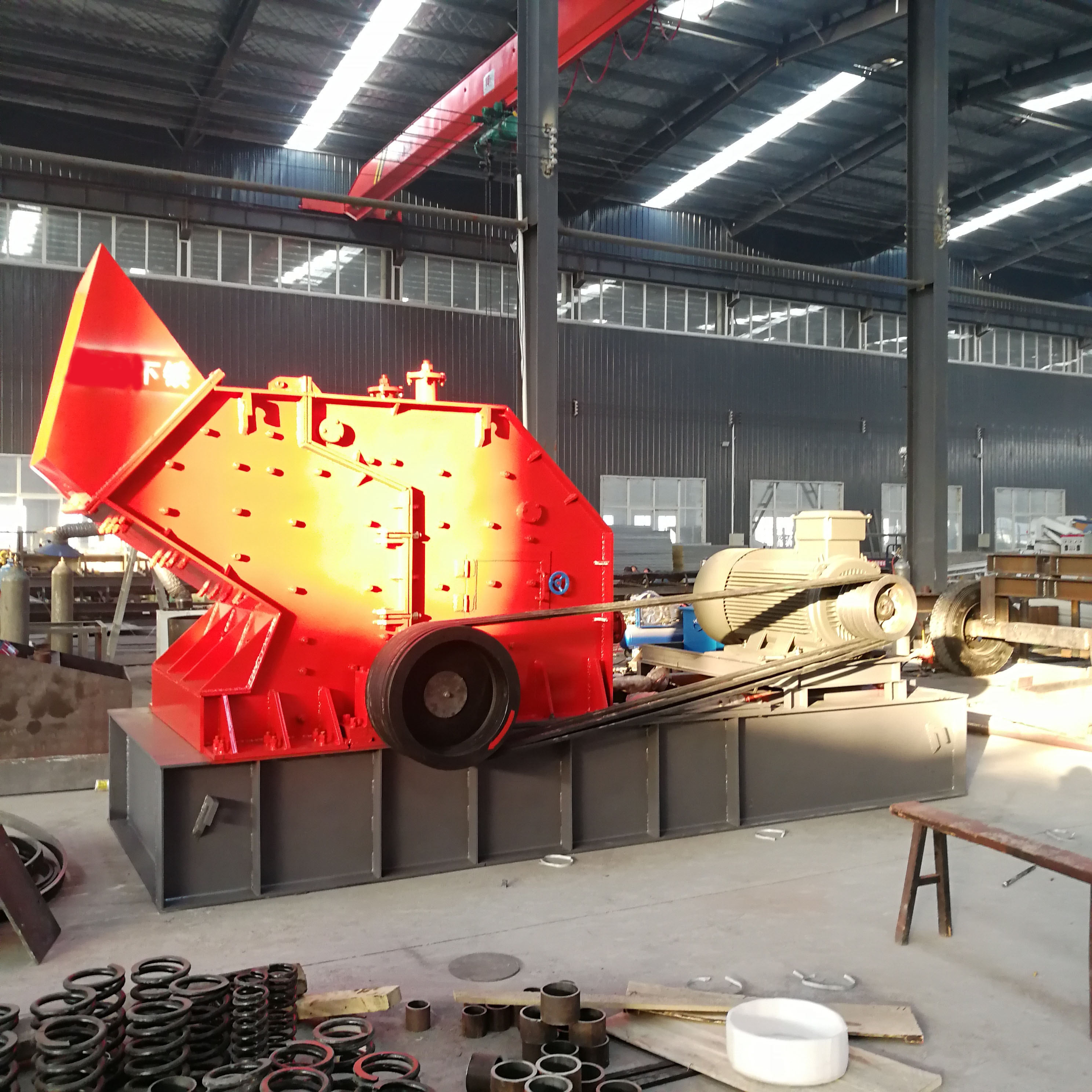 臥式液壓開(kāi)箱制砂機(jī)生產(chǎn)廠家