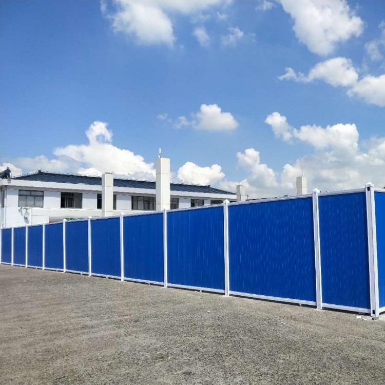 日照彩鋼圍墻板廠家 日照建筑圍墻板 建筑圍墻板   彩鋼圍墻板  圍墻彩鋼板 輕鋼結(jié)構(gòu)圍墻