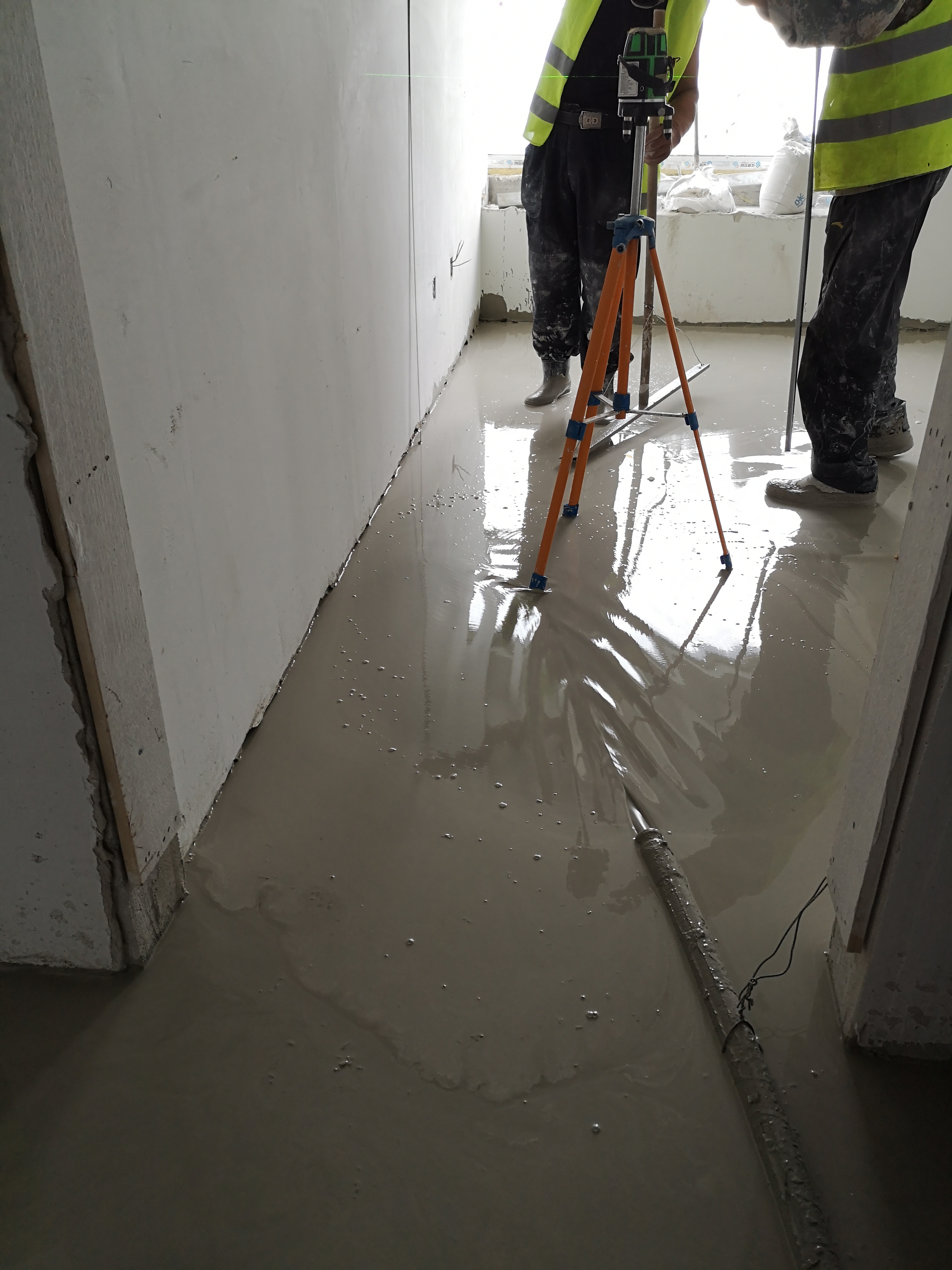 供應水泥自流平自流平砂漿地坪施工地自流平施工