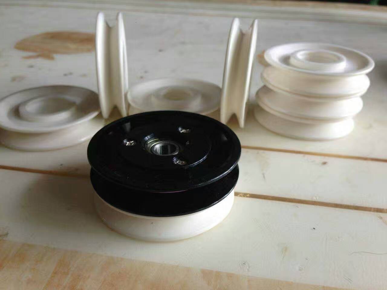 中山市廠家直銷陶瓷導輪 批發(fā)價格 優(yōu)質(zhì)供應商