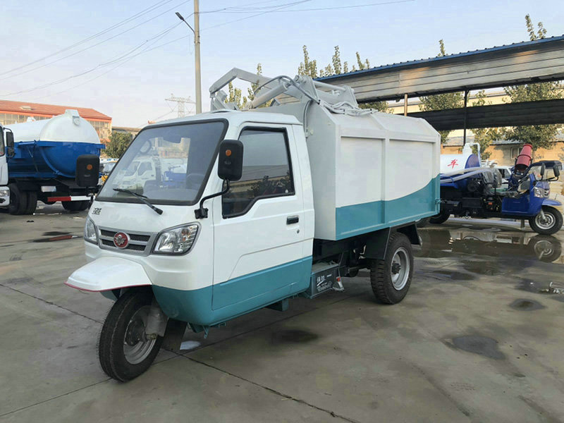 三輪掛桶垃圾車供應(yīng)商報(bào)價(jià)_廠家直銷_報(bào)價(jià)  聚全環(huán)衛(wèi)三輪掛桶垃圾車