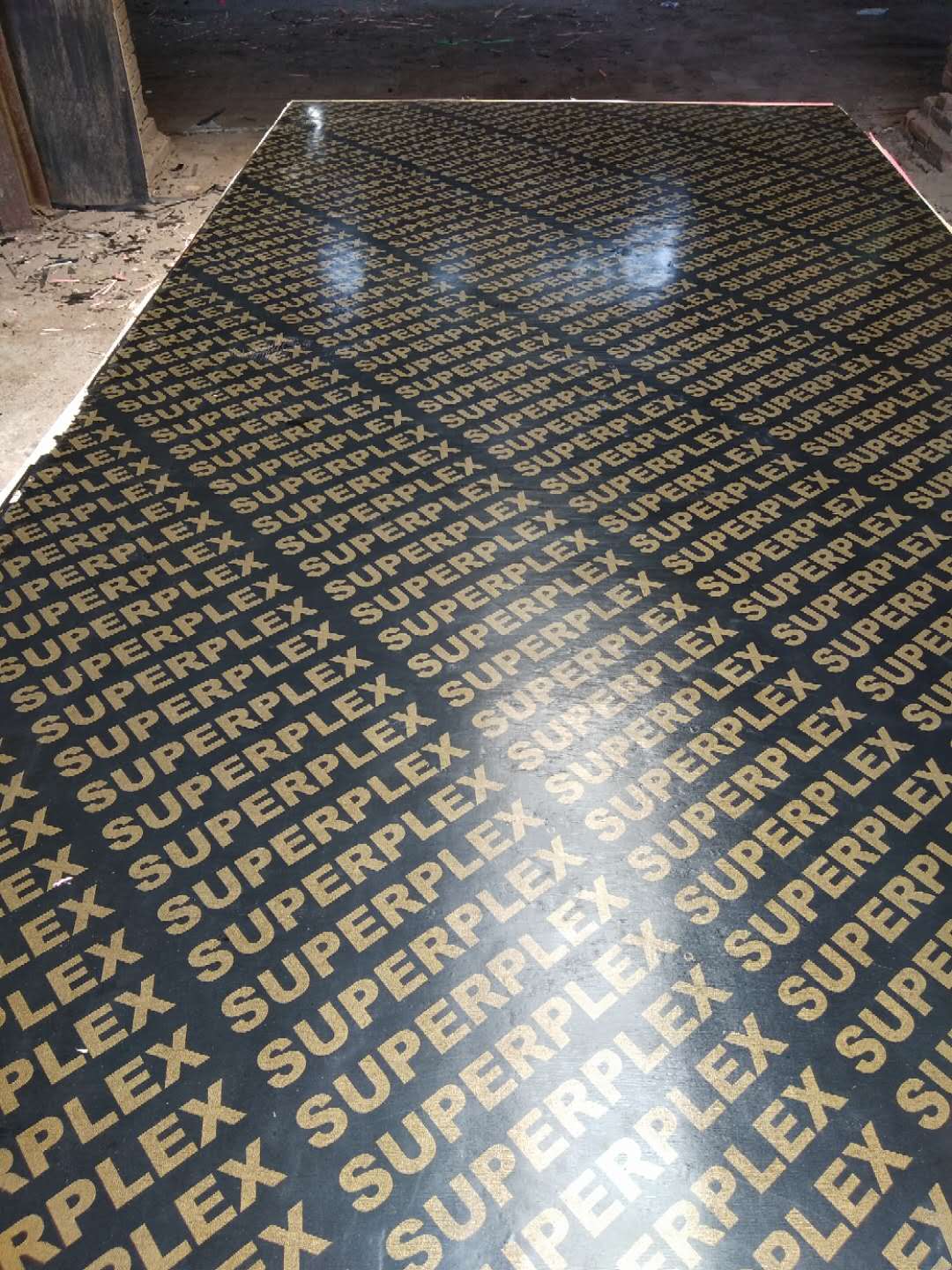 菏澤市黃安建筑模板廠家電話 黑覆膜字母建筑模板