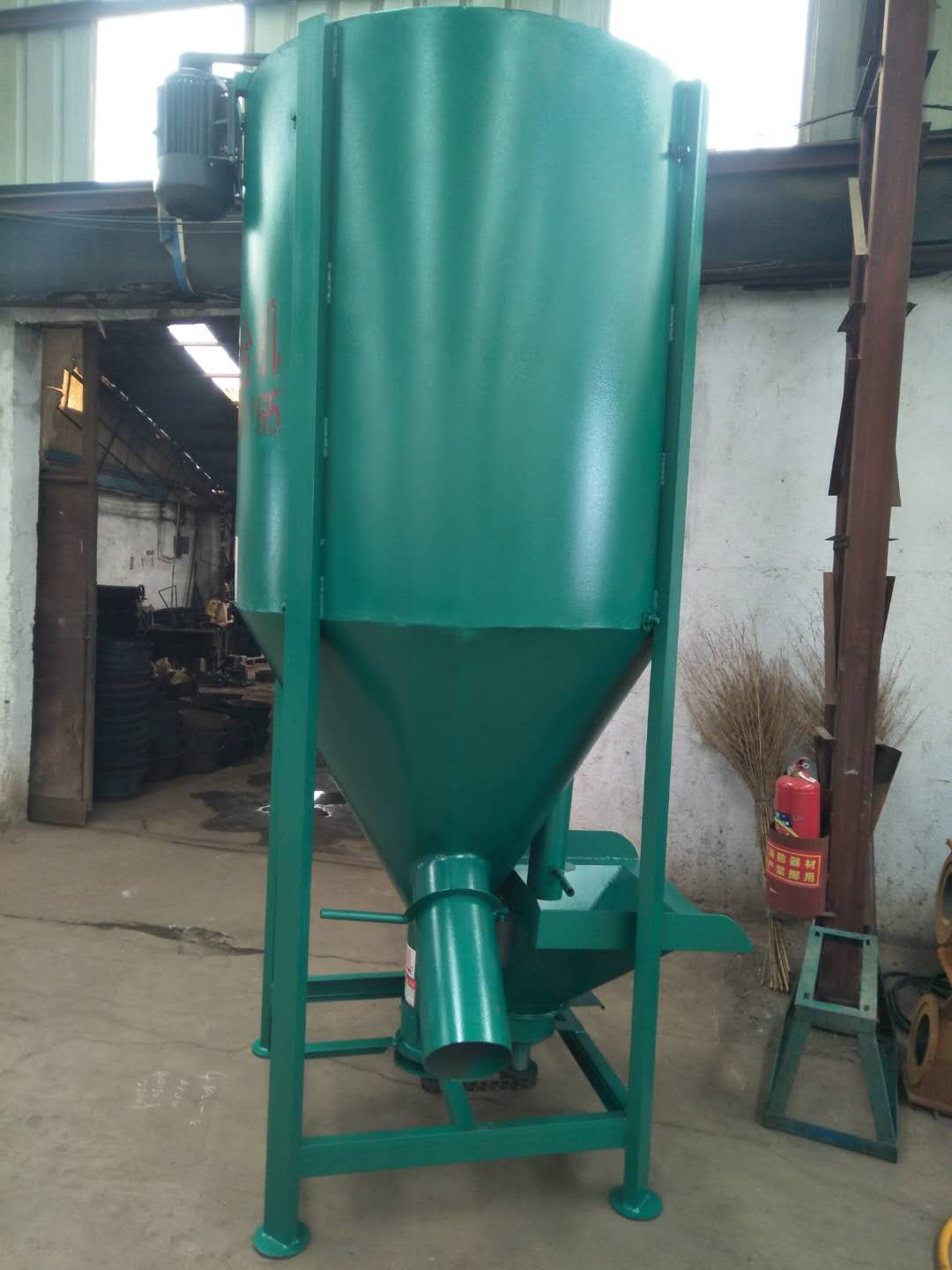 塑料顆粒攪拌機 塑料顆粒攪拌機立式干粉攪拌機