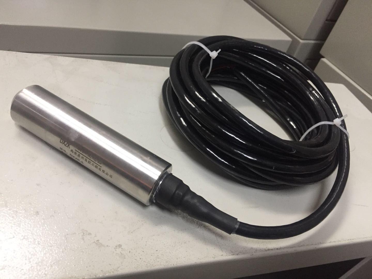 GPRS無線液位控制器生產(chǎn)廠家  無線液位計(jì)生產(chǎn)廠家  無線液位廠家批發(fā)