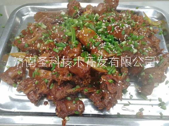 三鍋連體搖滾炒雞爐日進(jìn)斗金