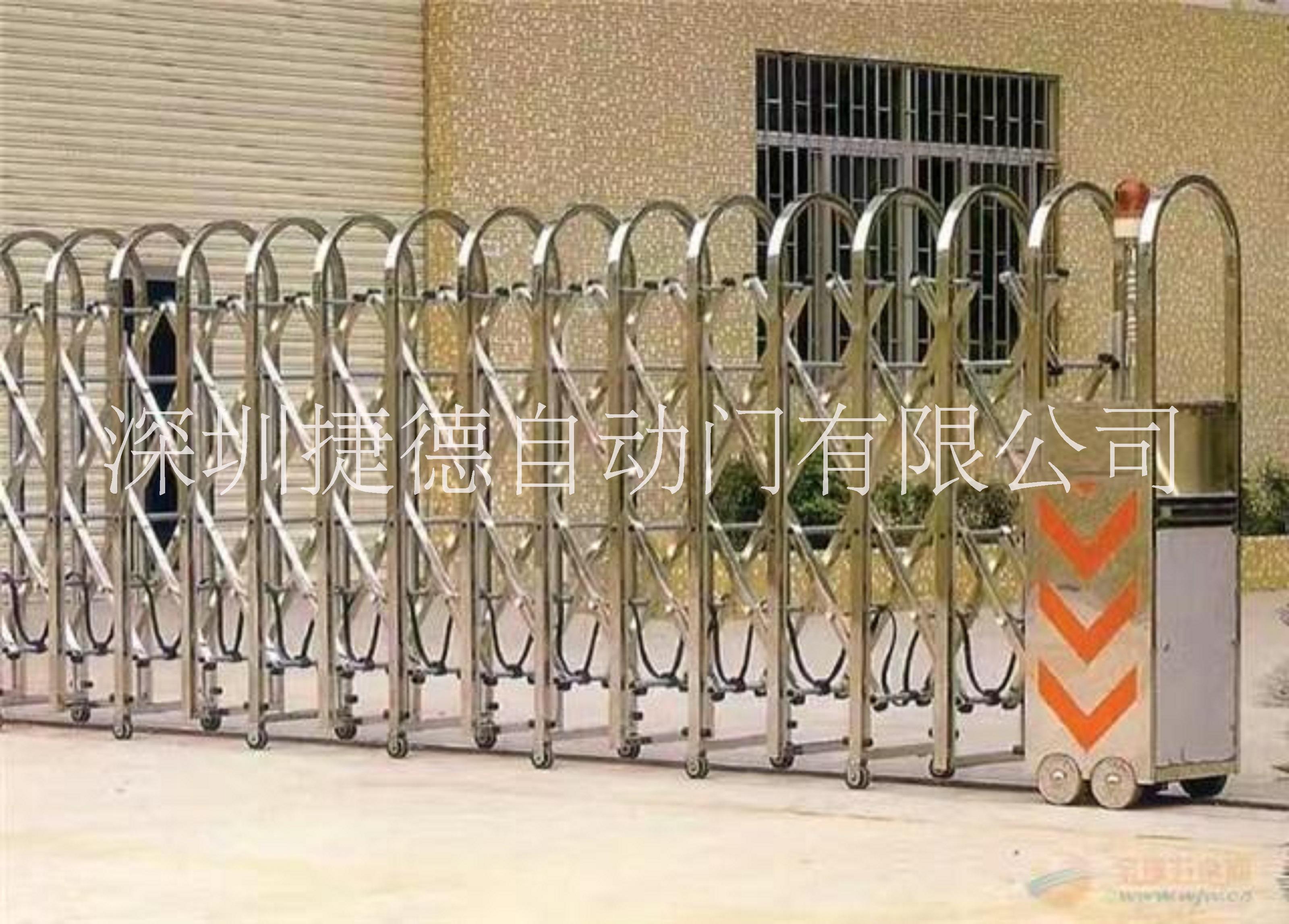 橫崗電動(dòng)伸縮門(mén)。美觀(guān)簡(jiǎn)約