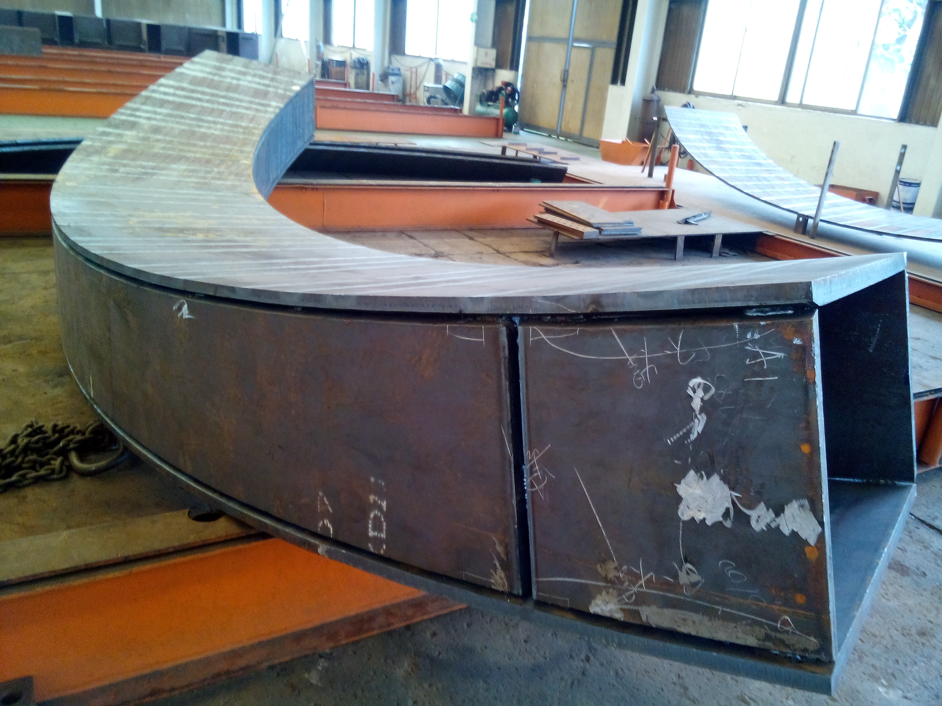 鋼結(jié)構(gòu) 空間管桁架 H型鋼梁柱 工業(yè)建筑 景觀塔