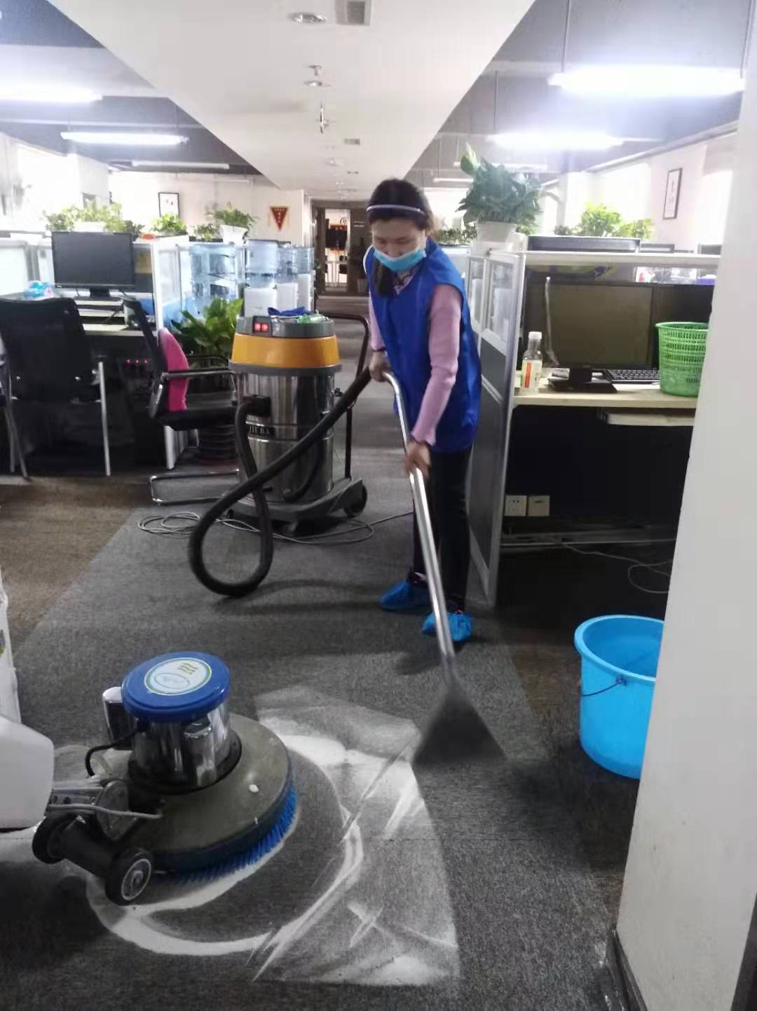 亦莊大理石結(jié)晶 亦莊清洗地毯 亦莊清洗地毯地板打蠟 石材結(jié)晶