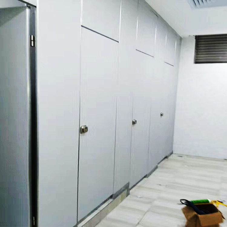 衛(wèi)生間金屬蜂窩板 公共衛(wèi)生間隔斷 酒店廁所隔斷板材 地鐵鋁蜂窩衛(wèi)生間隔間隔斷 廁所隔斷隔板 佛山金屬公衛(wèi)生間隔斷