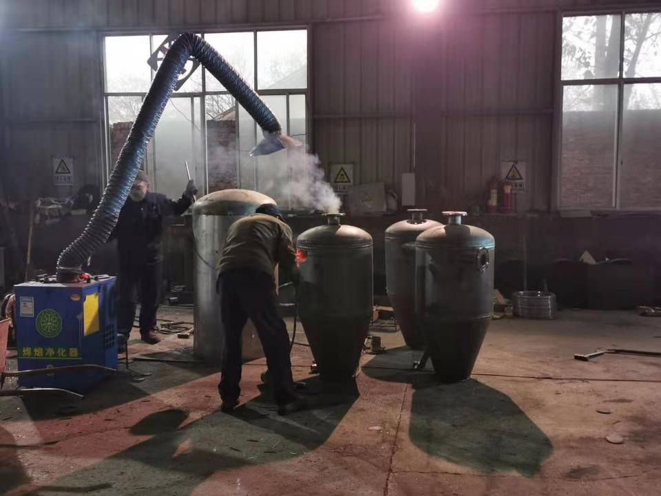 新型旋流除砂器（過濾器）——河南鄭龍改進(jìn)產(chǎn)品