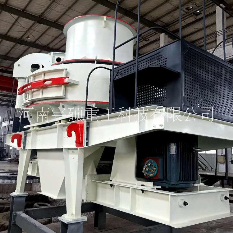 制砂機生產(chǎn)線大型沖擊式破碎機