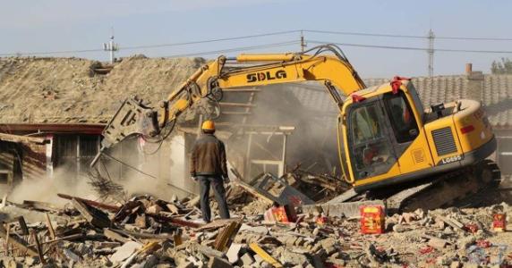 鋼結(jié)構(gòu)拆除多少錢一平方 工廠廠房拆除_上門拆除  惠州廠房拆除服務(wù)