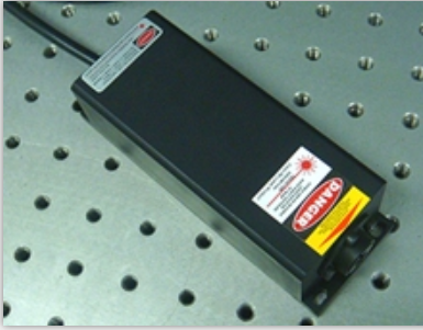 785nm 窄線寬拉曼激光器