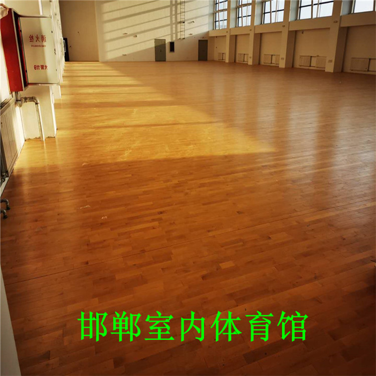 體育運(yùn)動(dòng)木地板廠家直銷 體育木地板上門安裝