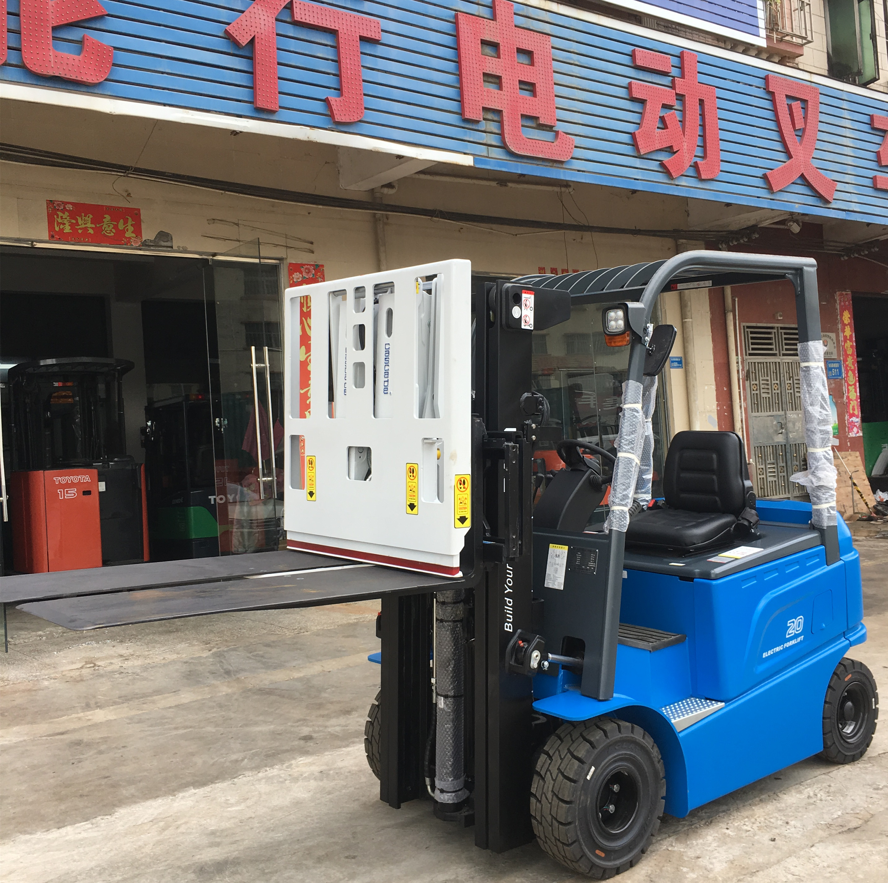 全新快裝型推拉器 紙滑板叉車 紙滑板叉車出租