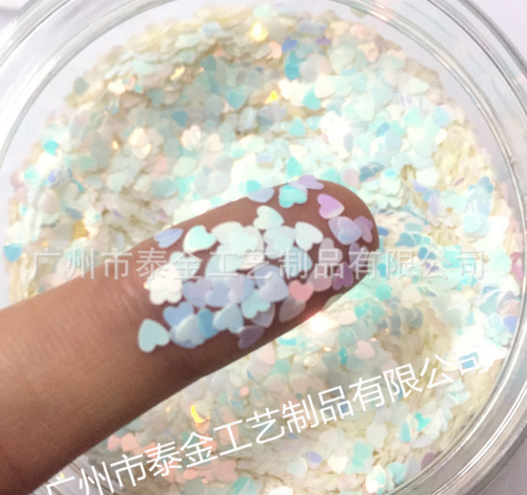 10克一袋 愛心3MM 美甲亮片 桃心網(wǎng)紅閃光眼妝日式指甲幻彩PET