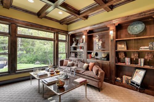 深圳別墅裝修設(shè)計方案  專業(yè)裝修設(shè)計施工一平方多少錢電話