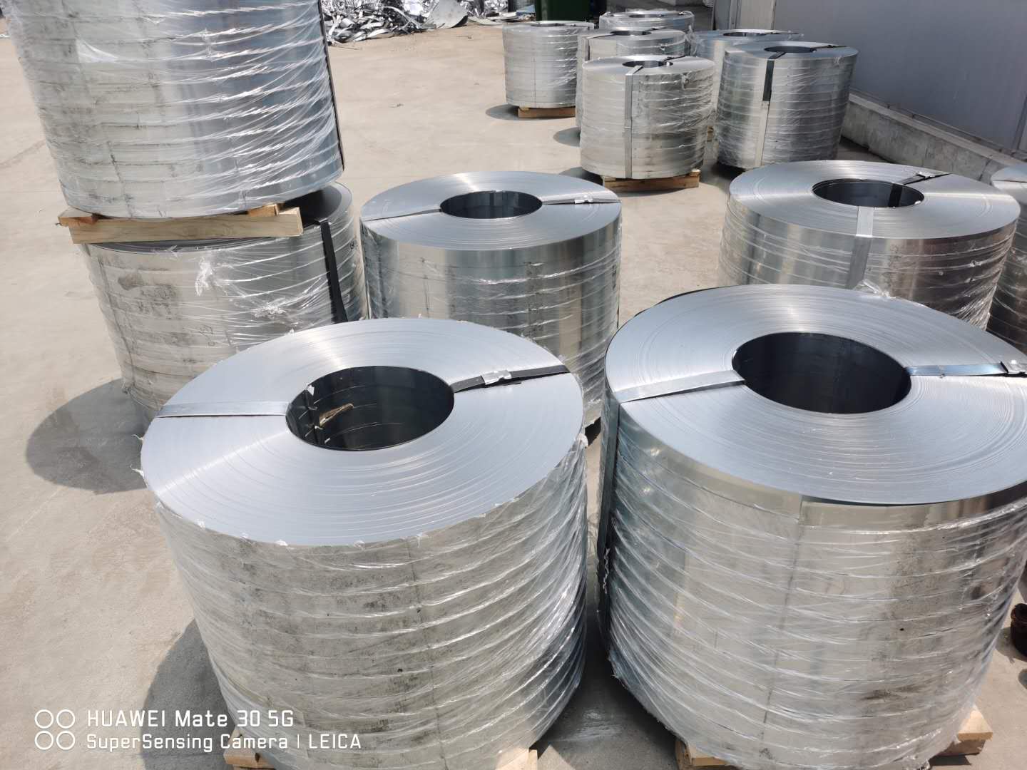 大量供應(yīng) 天津熱水帶鋼 Q235鍍鋅帶鋼 鍍鋅薄帶鋼 熱鍍鋅帶鋼