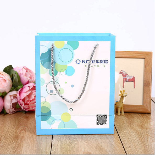 禮品包裝 手提袋 白卡紙手提購物袋 紙袋定做 創(chuàng)意彩印手提袋 購物紙袋