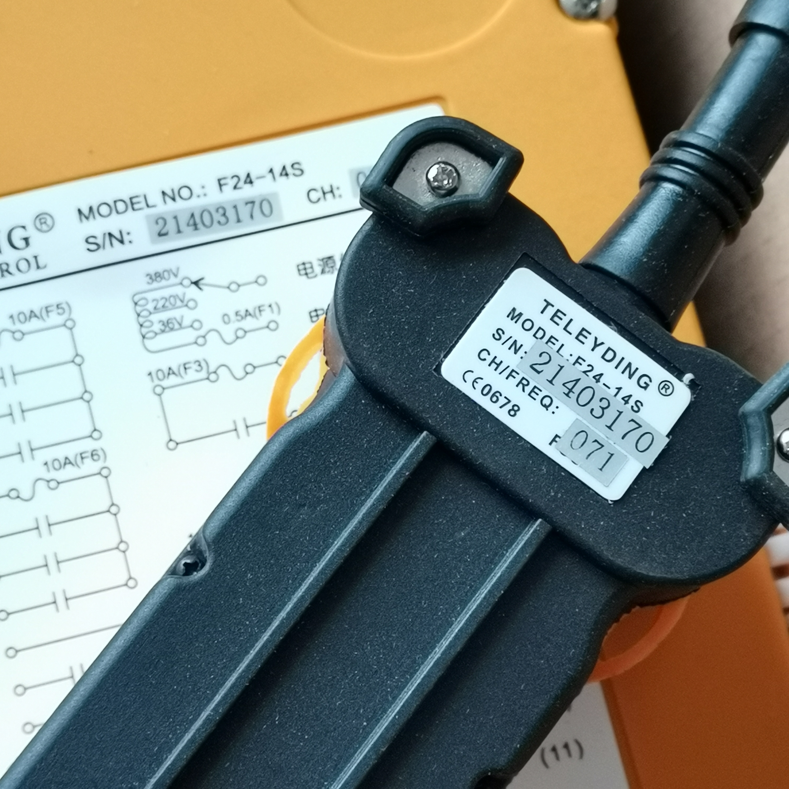 禹鼎F24-14S 14鍵工業(yè)遙控器 起重機(jī) 行車 天車工業(yè)機(jī)械設(shè)備無線遙控器