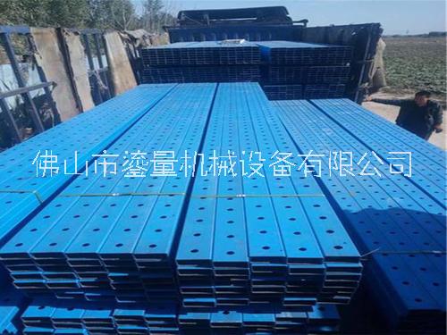 爬架沖孔沖斷一體機價格，沖孔快，成本低  爬架沖孔機，廠家直銷質(zhì)保兩年