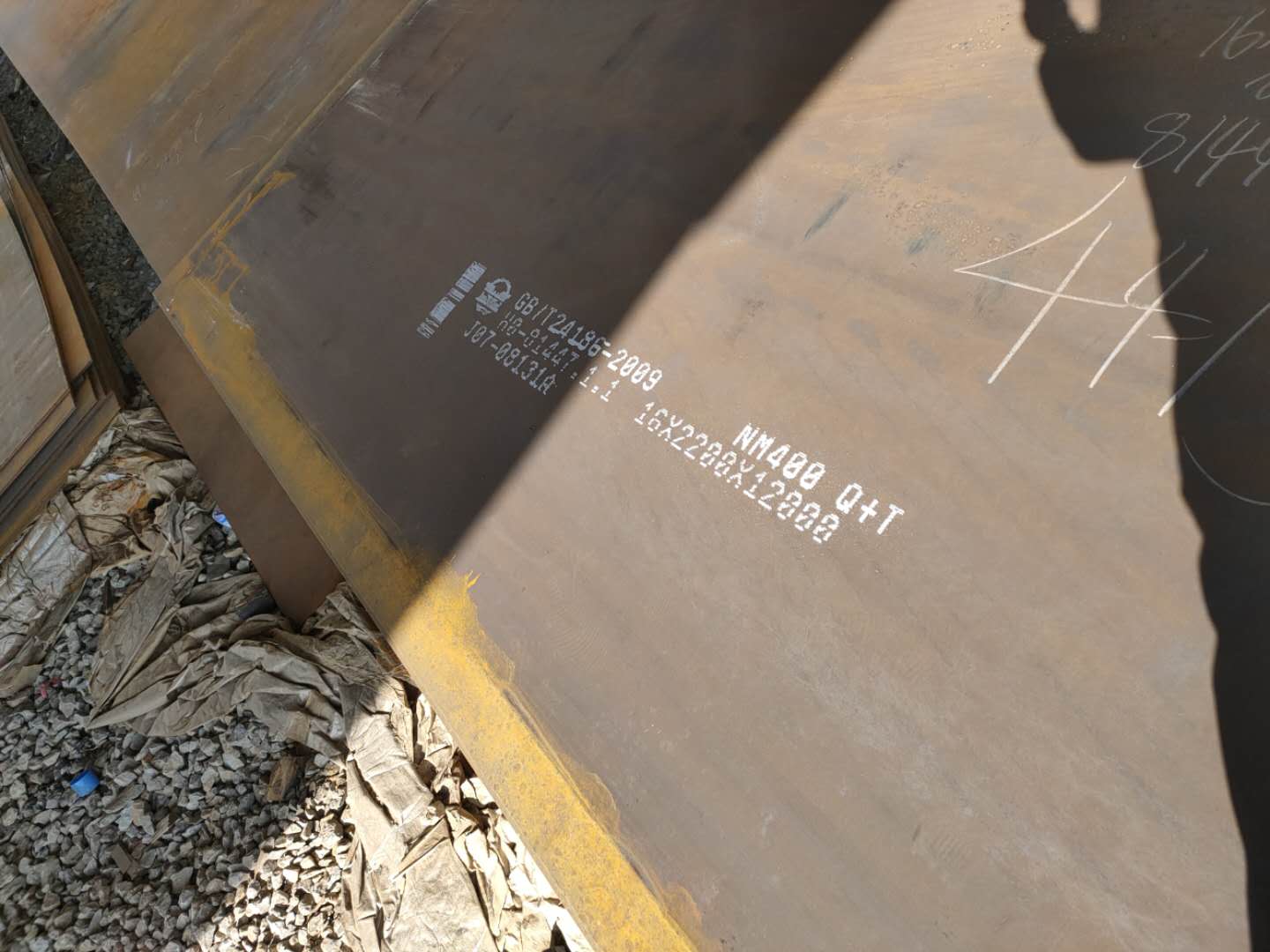 Mn18Cr2耐磨鋼板廠家現(xiàn)貨 n18Cr2耐磨鋼板規(guī)格齊全 Mn18Cr2 耐磨板價(jià)格