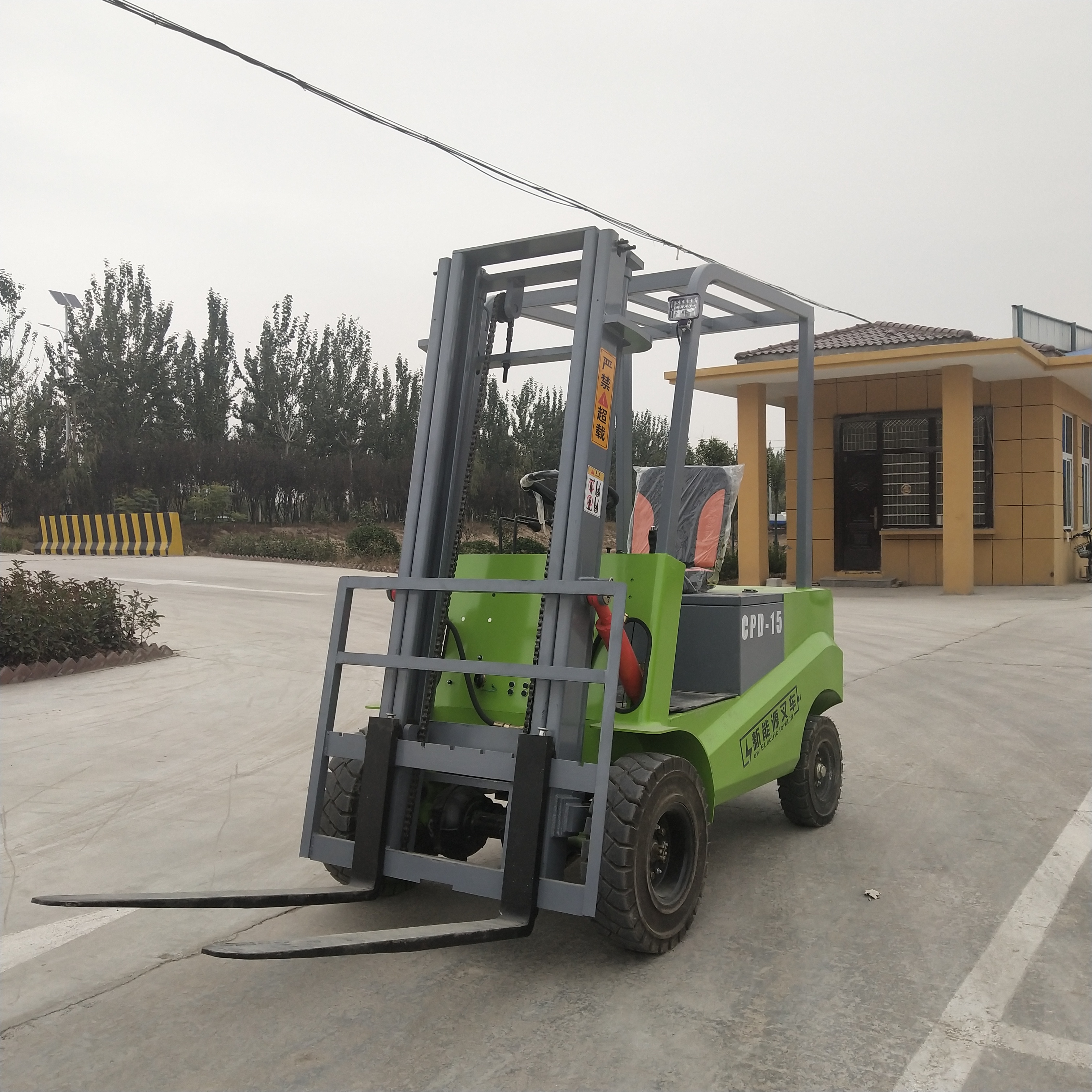 新能源電動叉車 小型電動叉車 一噸兩噸叉車