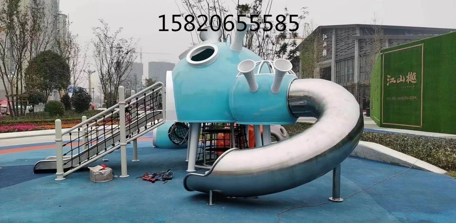 大型304不銹鋼滑滑梯非標(biāo)定制產(chǎn)品質(zhì)量怎么樣價(jià)格怎么樣多少錢？