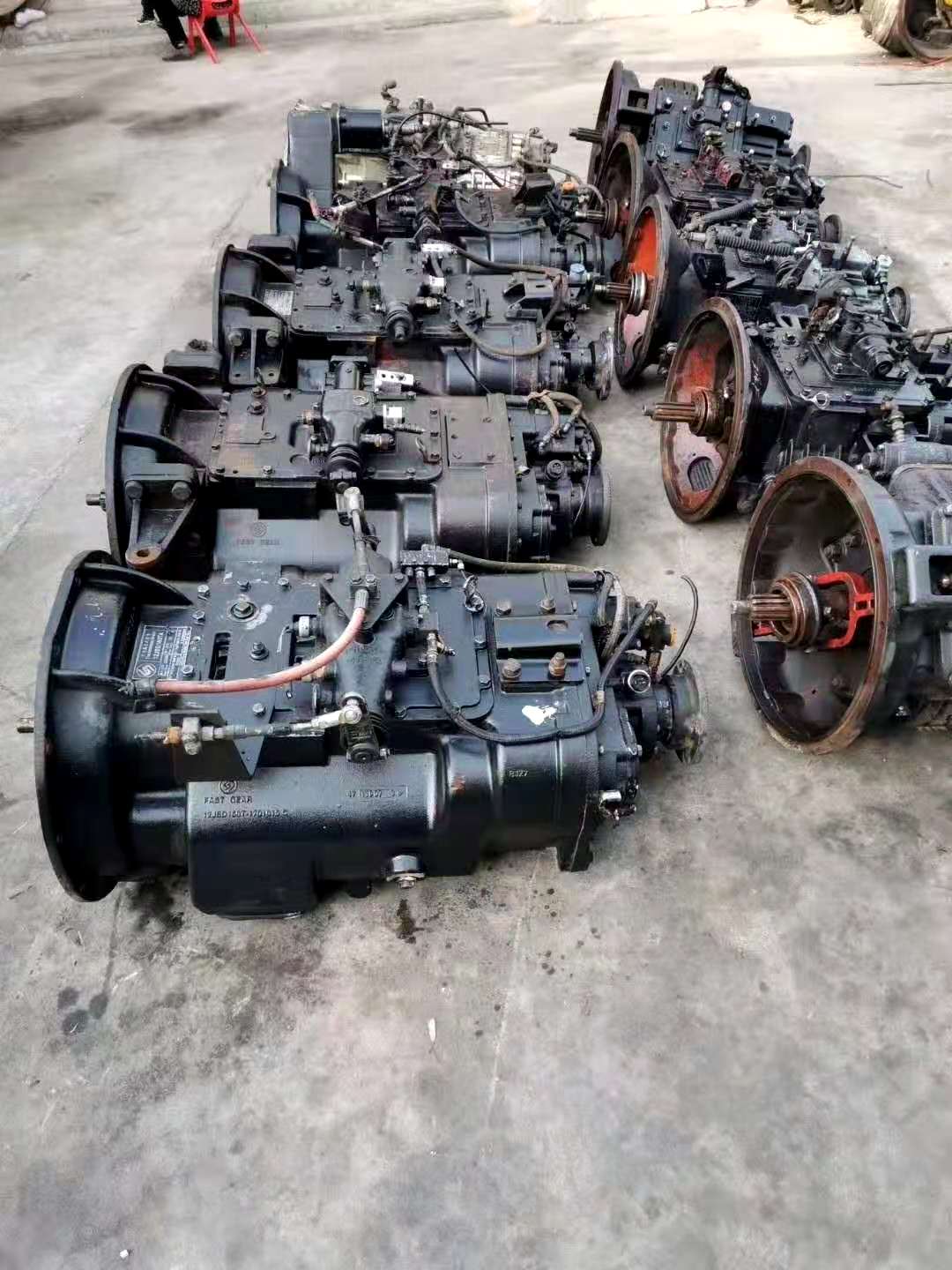 法士特變速箱高低速,現(xiàn)貨秒發(fā)，可代理，聯(lián)系方式【祥昌汽配摩配經營部】