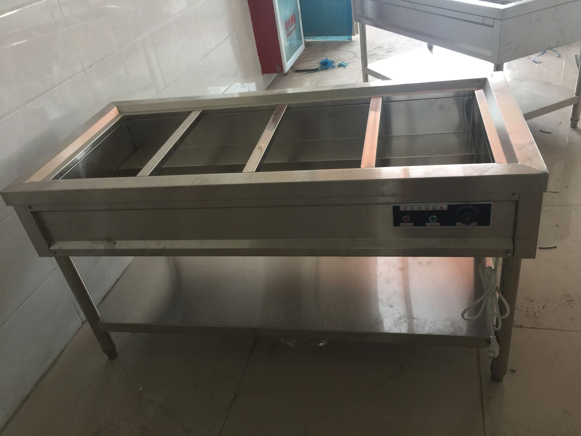 保溫售飯臺(tái)廚房設(shè)備衡水廚具衡水廚房設(shè)備不銹鋼加工制作廠家商用廚具灶具廚房廚具商用廚房設(shè)備廠家廚房設(shè)備公司