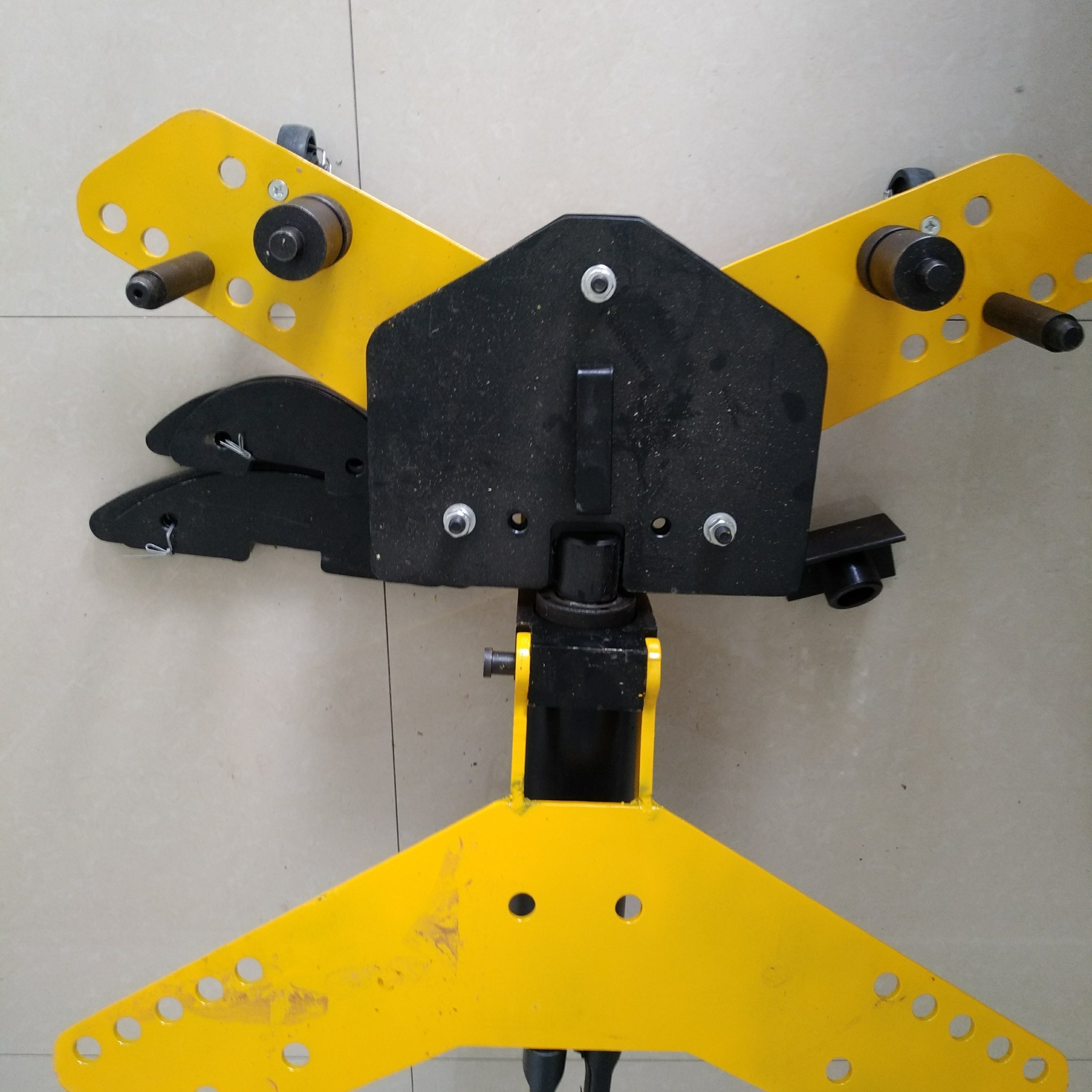 SWP-10A手動(dòng)液壓彎排機(jī)平彎立彎兩用彎排機(jī)扁鋼扁鐵