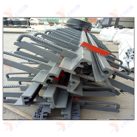 Z型橋梁伸縮裝置廠家