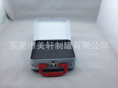 禮品手挽鐵盒廠家 * 現(xiàn)貨供應(yīng)