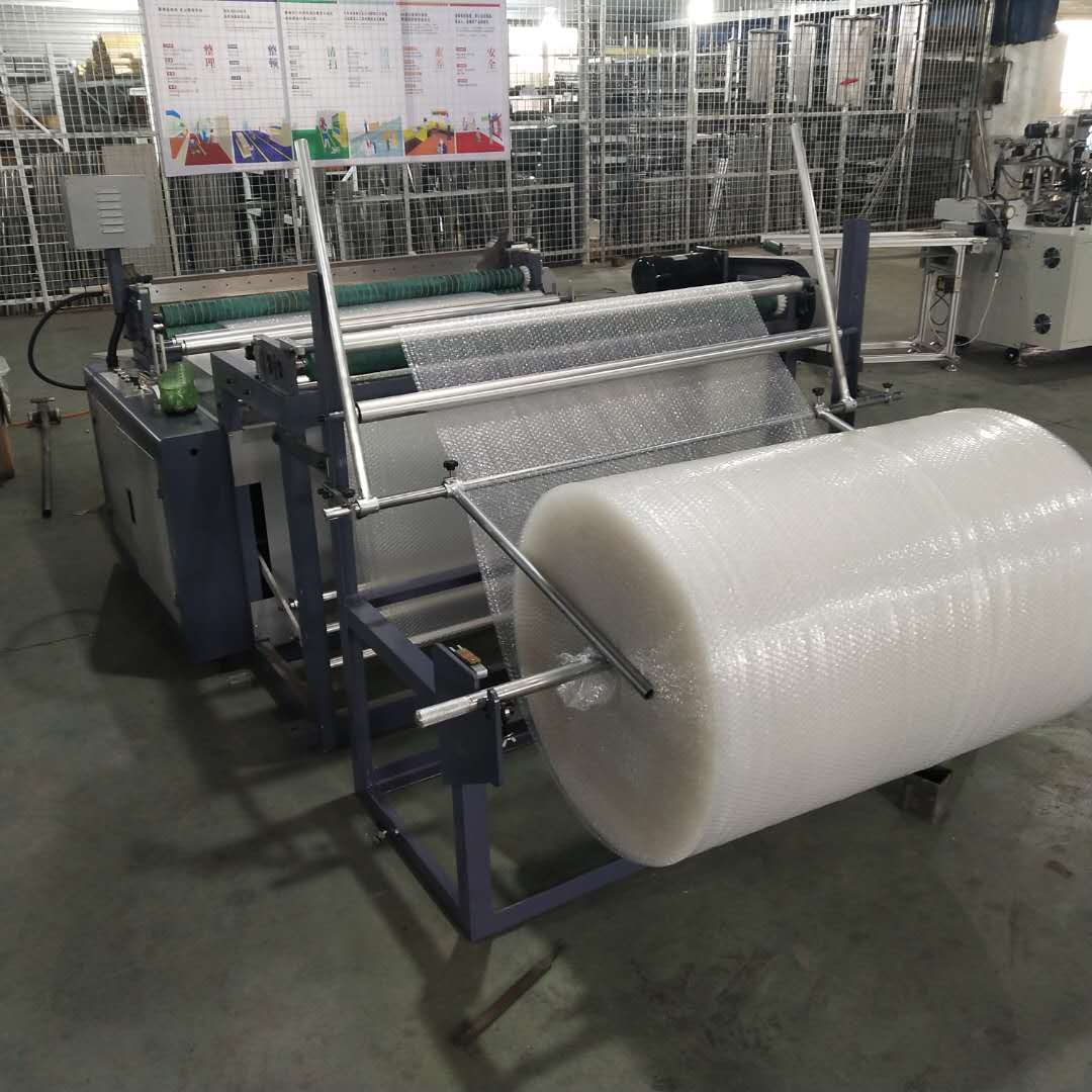 全自動(dòng)裁切機(jī)無紡布橫切機(jī)