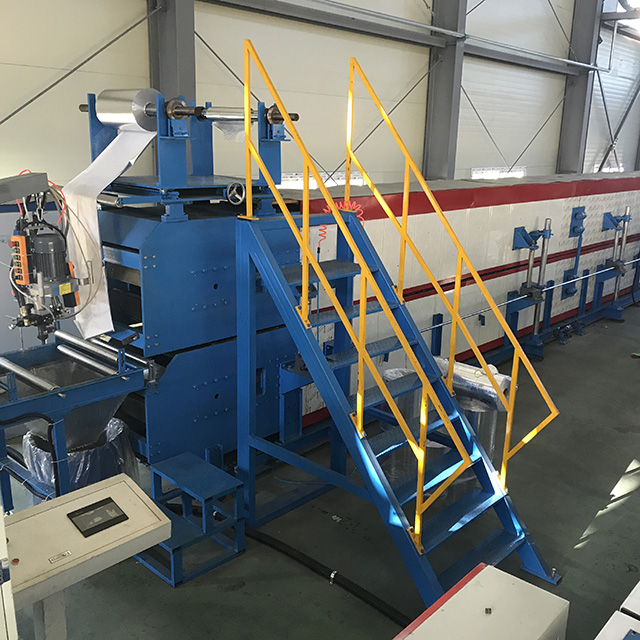 金屬雕花板設(shè)備