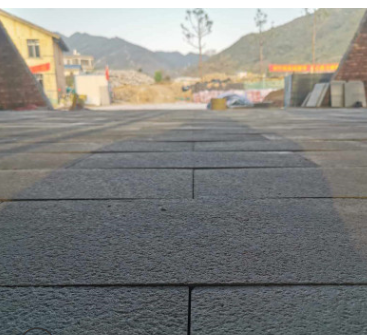 供應(yīng)青石板光面 機(jī)切面荔枝面噴砂面 廠家現(xiàn)貨鋪地園林文化石