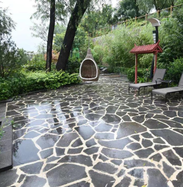 火山石鋪地石材 園藝造景石材  造景火山石生產(chǎn)廠家