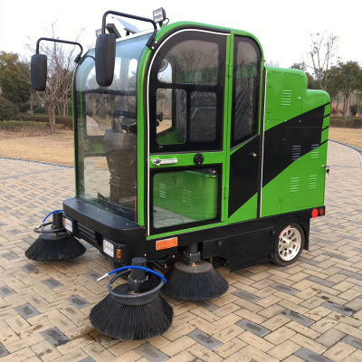 G-1900掃地車(chē)駕駛式物業(yè)小區(qū)車(chē)庫(kù)全封閉掃地機(jī)電動(dòng)清掃車(chē)廠家