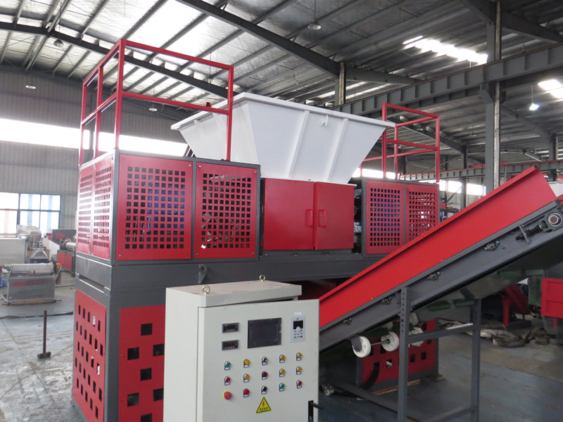 舊衣服雙軸撕碎機(jī) 廢舊紙箱撕碎機(jī)